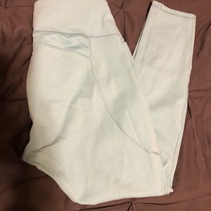 Calia by Carrie Underwood Capris